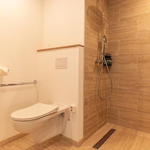 Standard Super King Room Accessible